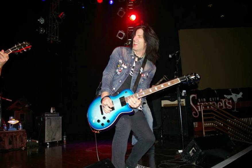 Todd Kerns 2